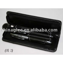 leather pen pouch